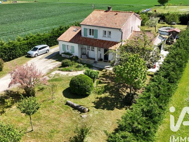 Coulgens Vente Maison 16