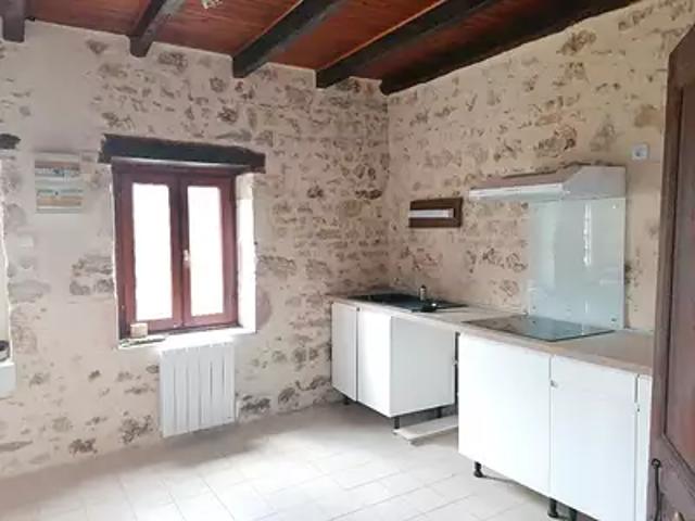 Coulombiers 86600 Location maison 3 pièces t3 jardin terrasse
