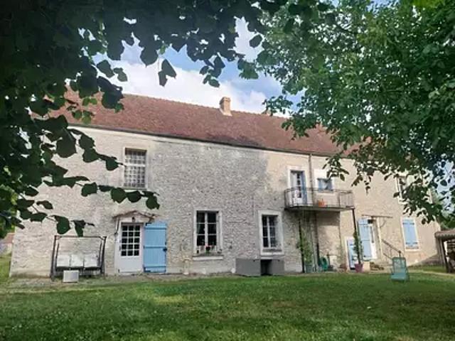 Coulommiers 77120 Achat / Vente maison 9 pièces t9 jardin cave