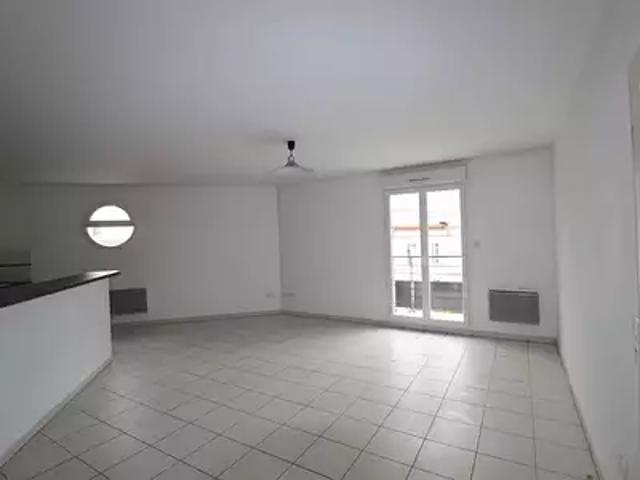Coulommiers 77120 Location appartement 3 pièces t3 cave balcon