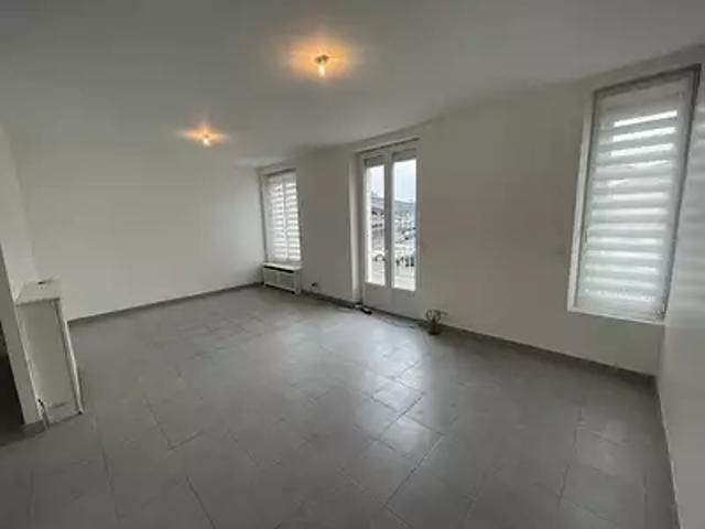 Coulommiers 77120 Location appartement 3 pièces t3 jardin terrasse