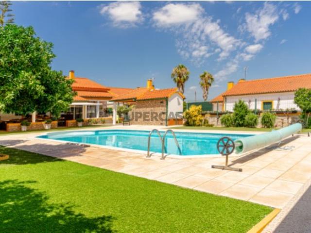 Country and Private Estate Near Lisbon