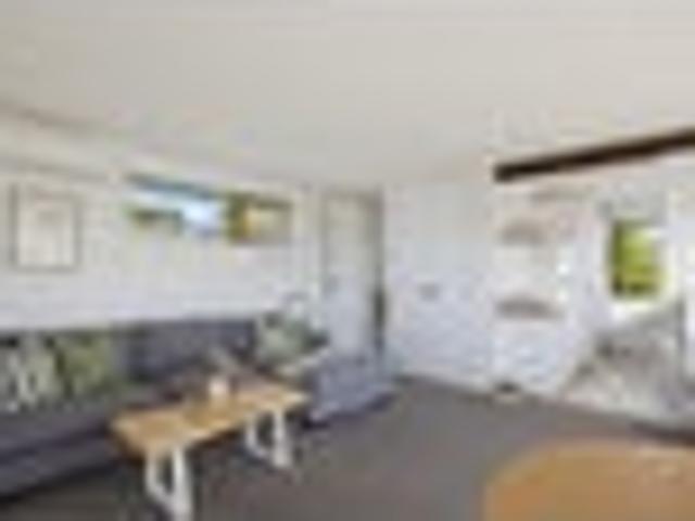 Country Charm Meets Modern Living!