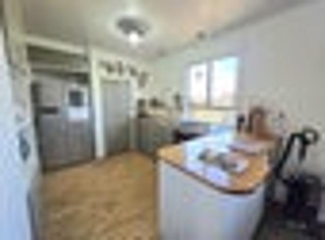 Country Charm with Exceptional Garaging