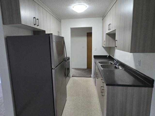 Country Club Manor 1 Bedroom Apartment for Rent at 2460 Glen Eagle Cres, Nanaimo, BC V9T 4T8 Nanaimo Country Club