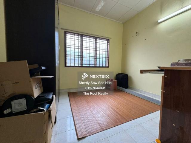 Country Garden Amberside @ Dangabay 2 Rooms Unit with balcony