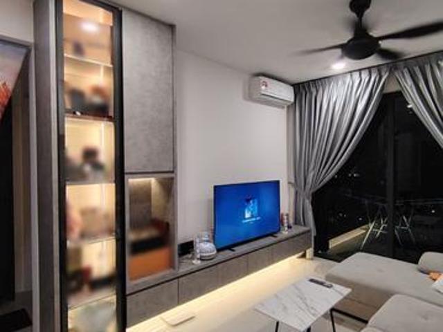 Country garden central park tampoi fully furniture for rent