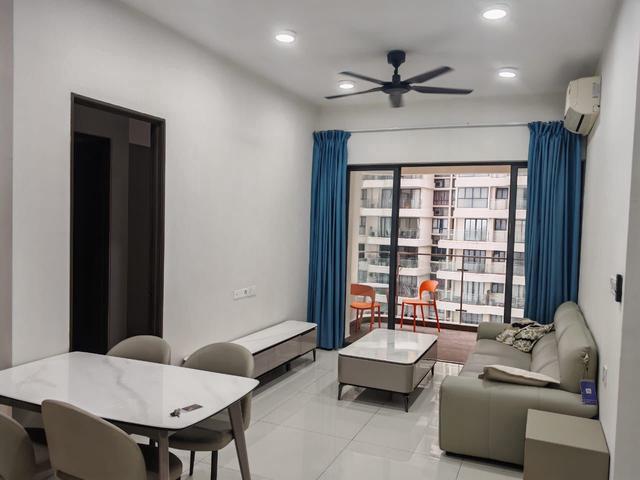 Country Garden Dangabay Kings Bay Nearby CIQ Jb Town Bus Stop Larkin