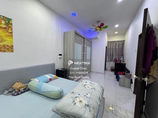 Country Heights Damansara Twins Bungalow One Unit, One Title unique setup, possibly designed for multi generational living