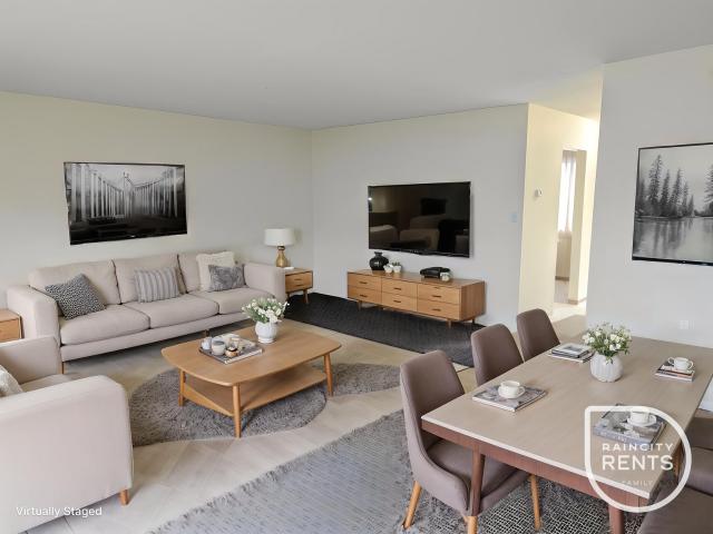Country Squire Townhouse 3 Bedroom [object Promise] for Rent