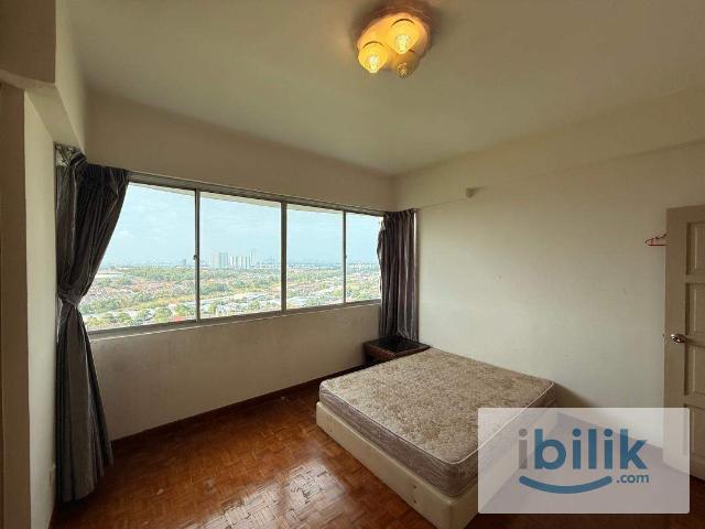 Country Tower Condiminium for rent