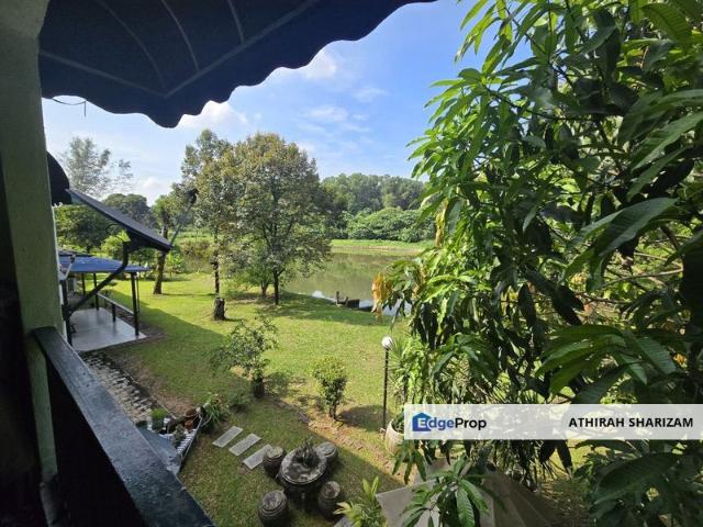 Country Villas @ County Heights