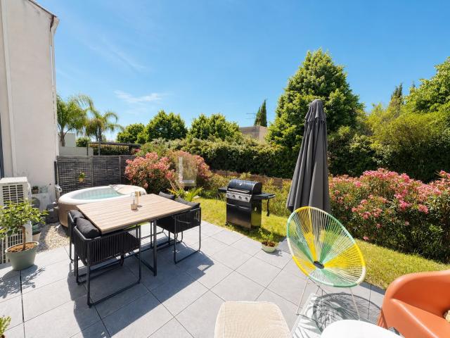 Coup de cœur à Calvisson: Villa T4 de 2016 avec jardin, gar. 84m² Calvisson