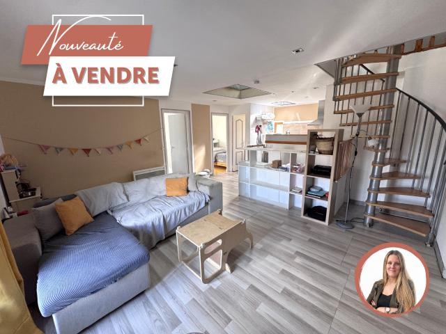 Coup de Cœur à Faverolles: Un Triplex Unique aux Portes des Yvelines