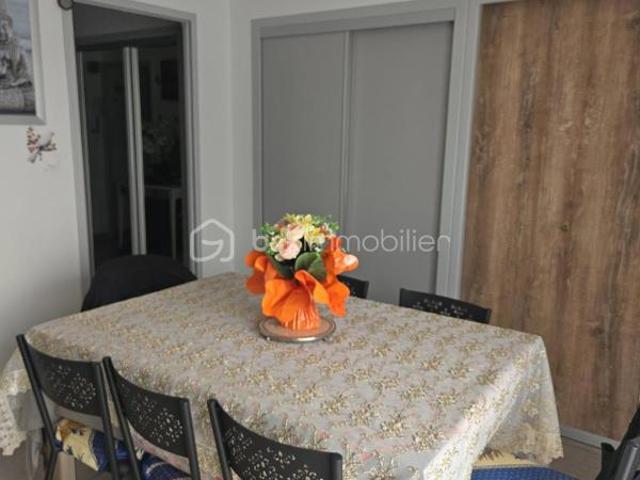 Coup de cœur Appartement 3 pièces 58 M2 rénové, meublé, lumineux, calme