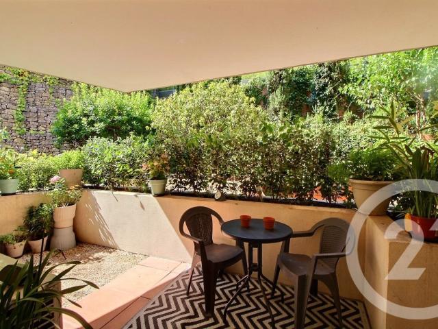 Coup de cœur assuré à Grasse ! Découvrez en exclusivité ce s. 62m² Grasse