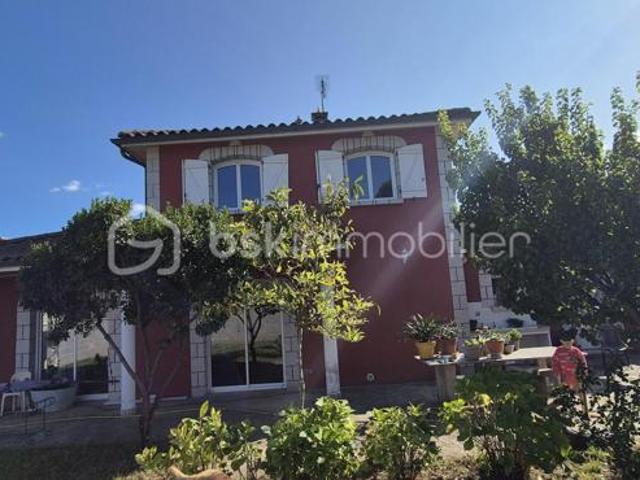 COUP DE CŒUR FAMILIAL MAISON DE CHARME 145 M² 4 CH JARDIN PLAT 667 M² MESSIMY SUR SAÔNE