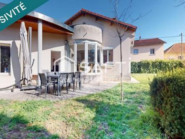 Coup de cœur: lumineux, plain pied, mezzanine de 30 m² et grand terrain de 800 m²