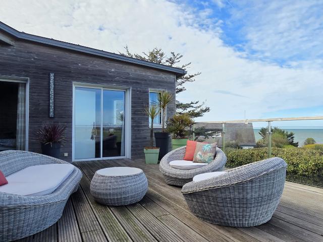 Coup de cœur: Maison lumineuse avec vue mer et terrasse de 40 m2