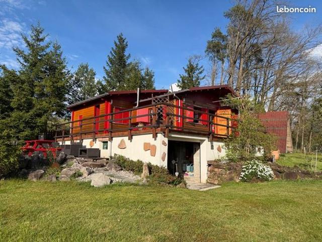 Coup de cœur Mignon petit chalet à moderniser, proche étang de baignade