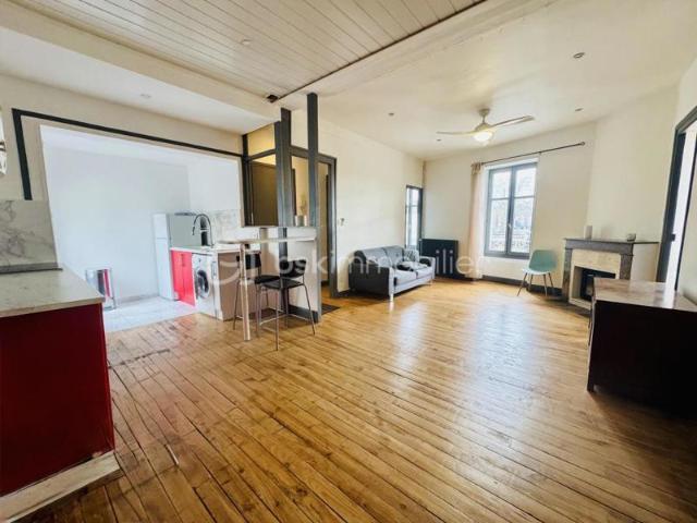 ? COUP DE CŒUR – T3 RÉNOVÉ 57 m² – CENTRE VILLE AU CALME – BALCON + CAVE – AUCUNE CHARGE