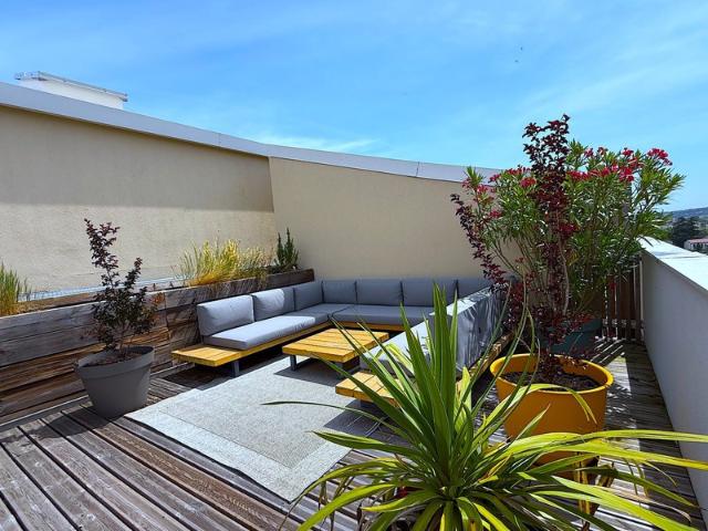 Coup de cœur ! T4 lumineux avec rooftop privatif et vue panoramique