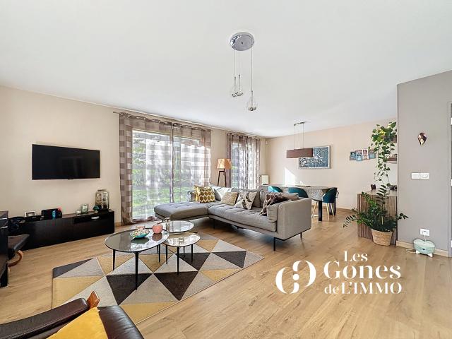 Coup de cœur T5 rez de jardin 120,73 m2 avec jardin 400 m2 triple expo
