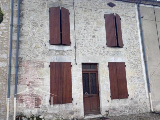 Coup de coeur maison de village en pierre à rénover