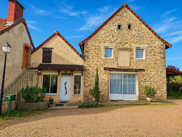 Coup de Coeur: Maison de Caractère, Étang Privé et Calme Ab. 171m² Saint Aubin en Charollais