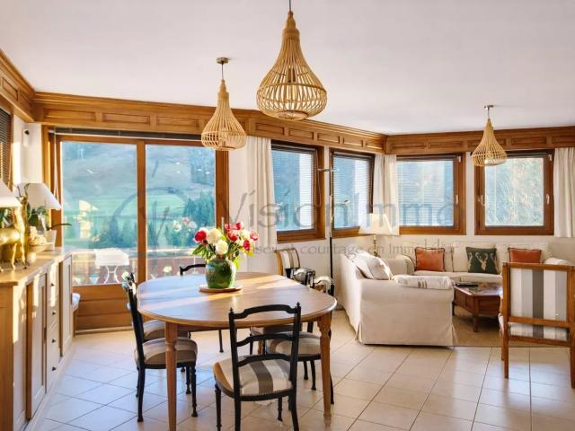 coup de coeur maison lumineuse avec vue dégagée et gîte attena