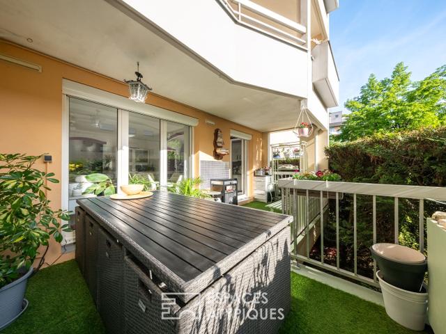 Coup de coeur à Dijon: Appartement lumineux de 80 m2 avec terrasse, au calme absolu