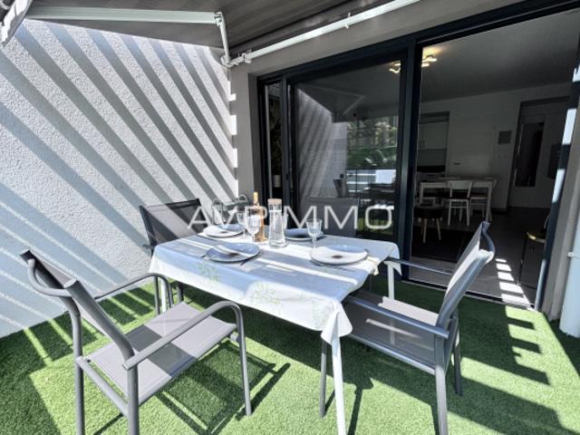 Coup de coeur: A VENDRE T2 dernier étage + parking + clim pr