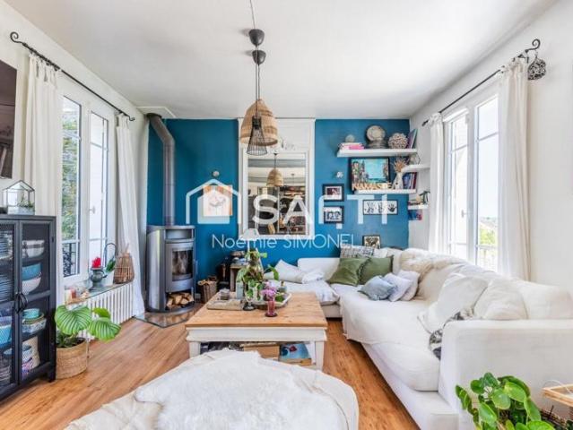 Coup de coeur assuré sur cette magnifique maison entièrement rénovée!