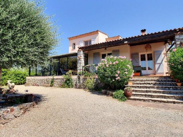Coup De Coeur Bagnols En Foret 154m² Bagnols en Forêt