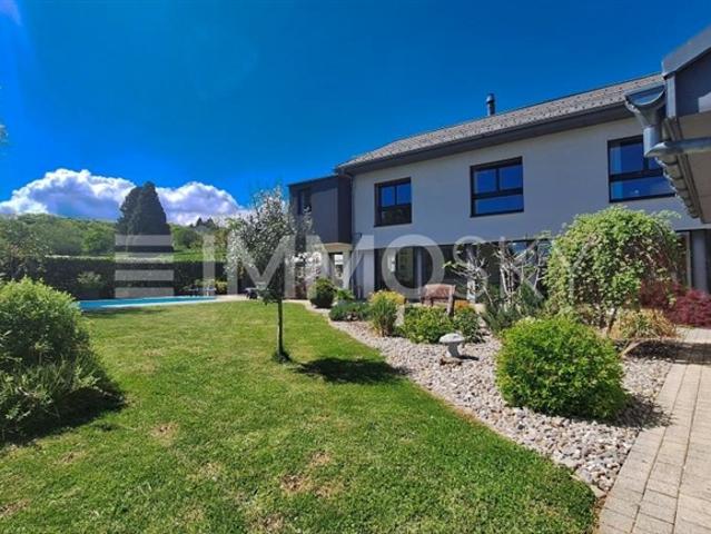 Coup de coeur Einfamilienhaus mit 11 Zimmern