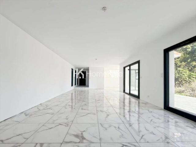 COUP DE COEUR POUR CETTE VILLA T4