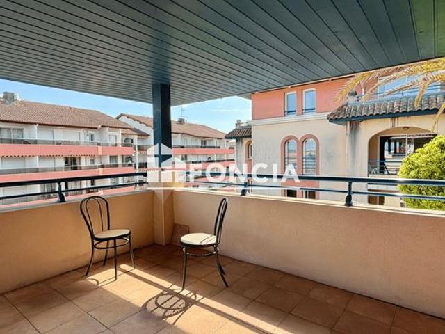 Coup de coeur pour ce T2 à DAX, SUD LANDES, 8mn du Golf, terrasse de 20m2, Place de parking en sou sol