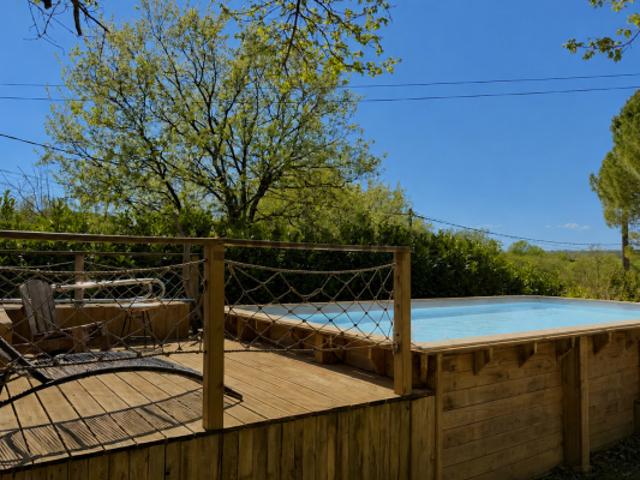 Coup de coeur: villa indépendante avec piscine et dépendance