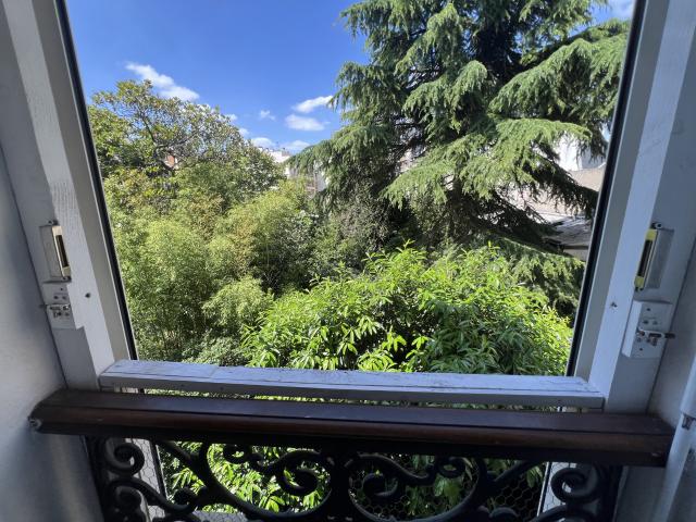 COUP DE COEUR 2 PIÈCES 47M2 VUE DÉGAGÉE