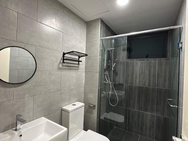Couple Are Welcome I Masteroom With Low Deposit I 5 Mins To MRT I UPM I Equine I Seri Kembangan