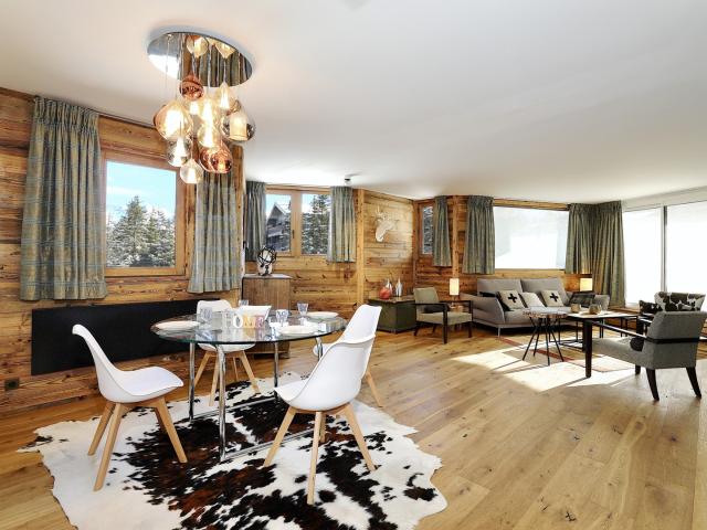 COURCHEVEL 1850 A Vendre Appartement d'Exception aux Prestations Haut de Gamme, Vue Imprenable