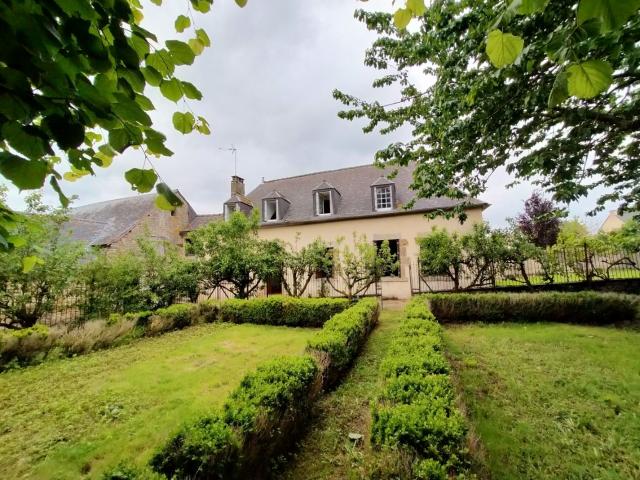 Courcité Vente Maison 53