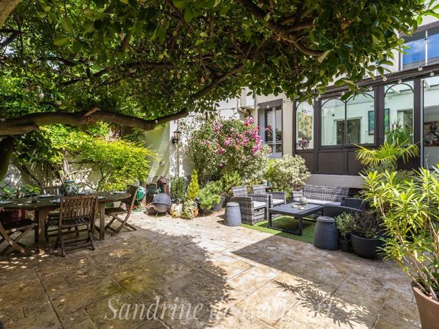 Courbevoie Becon Maison familiale 4 chambres jardin parking