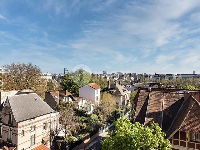 COURBEVOIE BECON 2 PIECES 54 m² 330 000 FAI