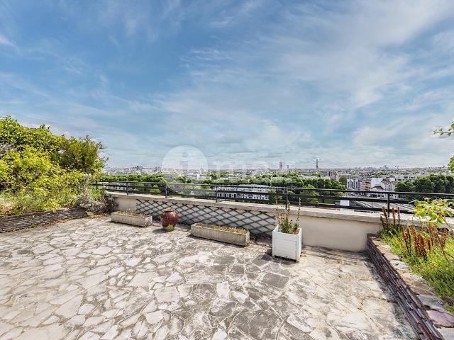 COURBEVOIE BECON 4 PIECES 114 m² + TERRASSE et BALCON + PARKINGS 945 000 FAI