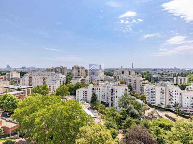 Courbevoie Coeur de Ville Duplex 5 pièces 162m2 vue sur tout Paris !