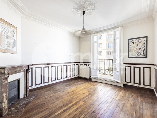 COURBEVOIE DERNIER ETAGE 3 PIECES 60 m² 360 000 € FAI