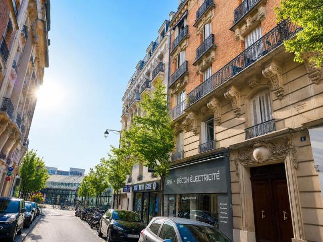 COURBEVOIE GARE DE COURBEVOIE 4E étage