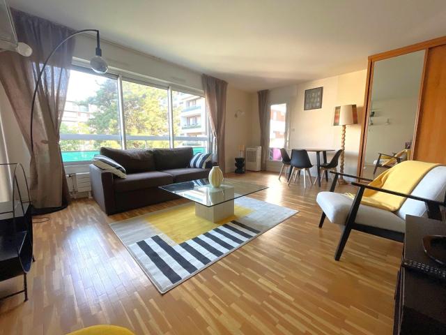 Courbevoie Location Appartement 92