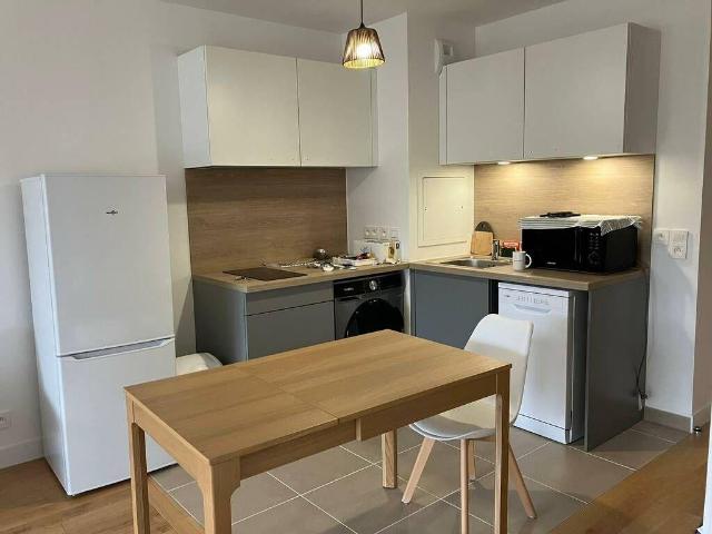 Courbevoie Location Appartement 92